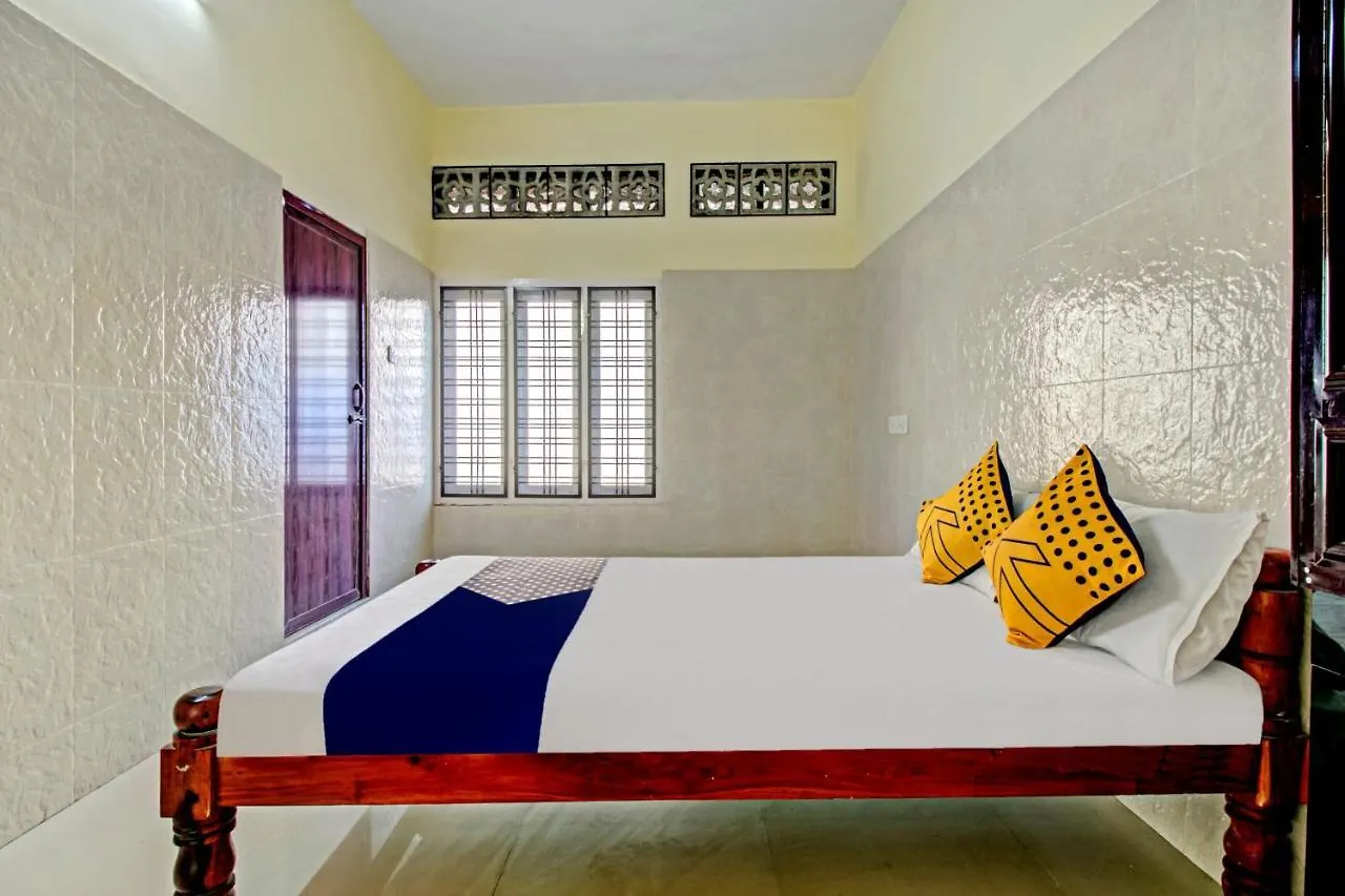 ** Hotel Spot On J P Tourist Home Kollam Indien