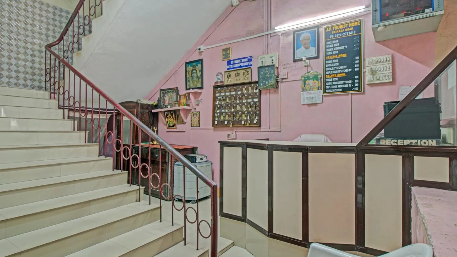 Spot On J P Tourist Home Kollam Hotel